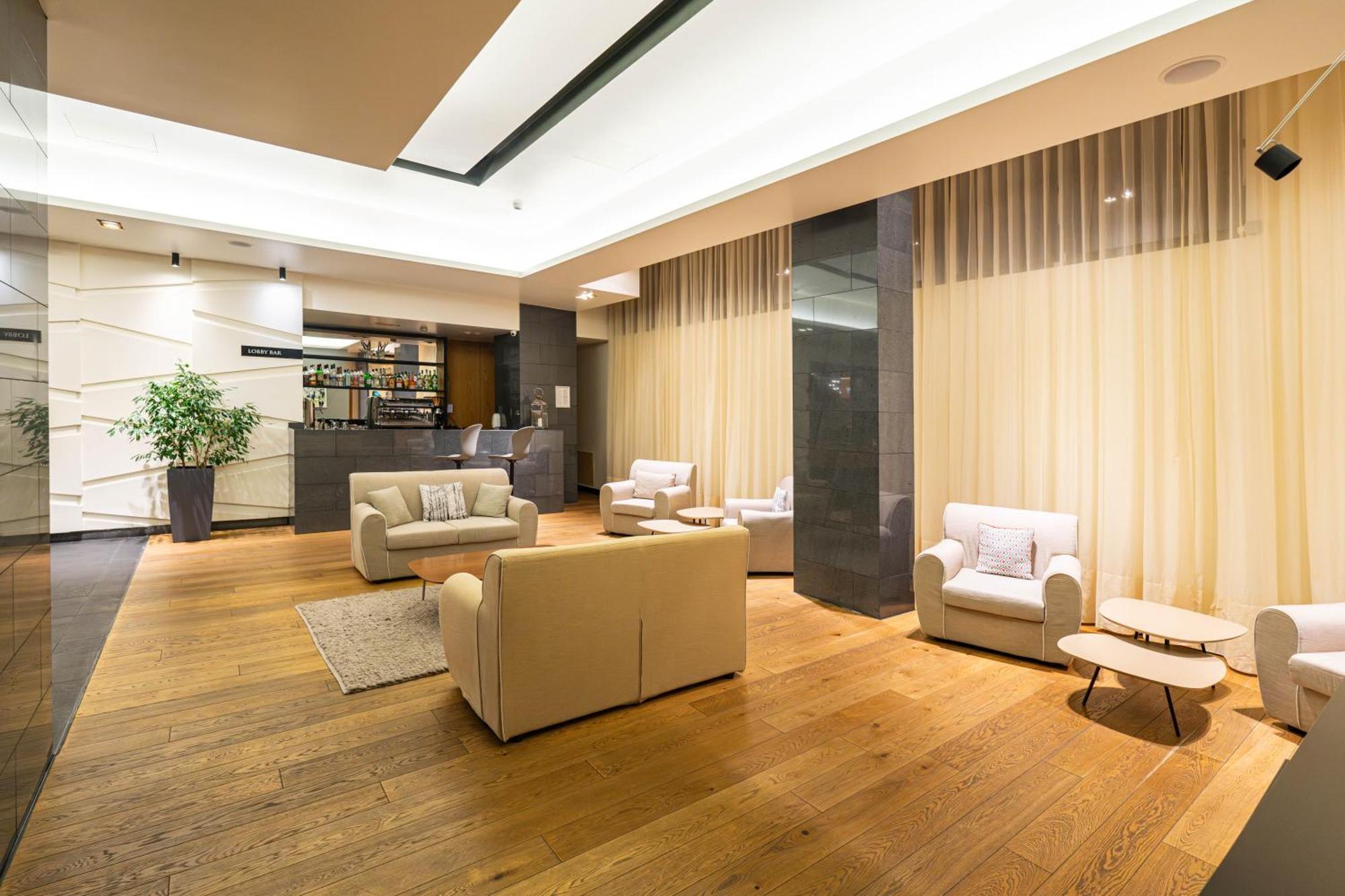 Hvd Grand Hotel Suhl Business & Leisure ภายนอก รูปภาพ